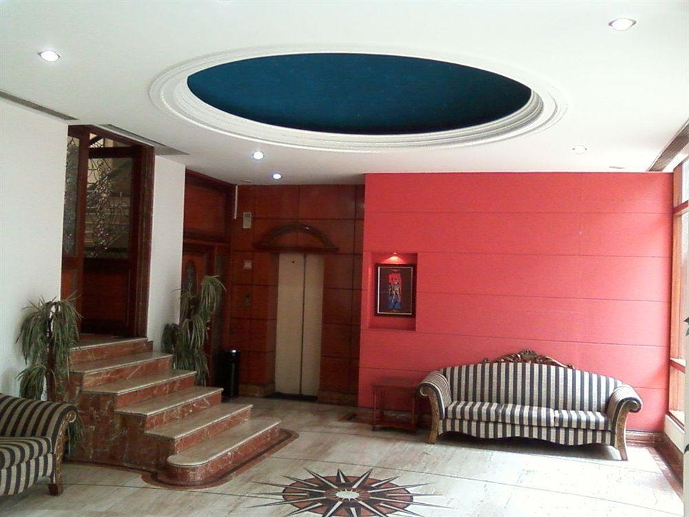 Treebo Corporate Park Otel Yeni Delhi Dış mekan fotoğraf
