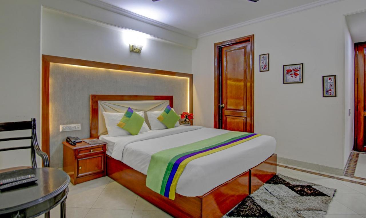 Treebo Corporate Park Otel Yeni Delhi Dış mekan fotoğraf