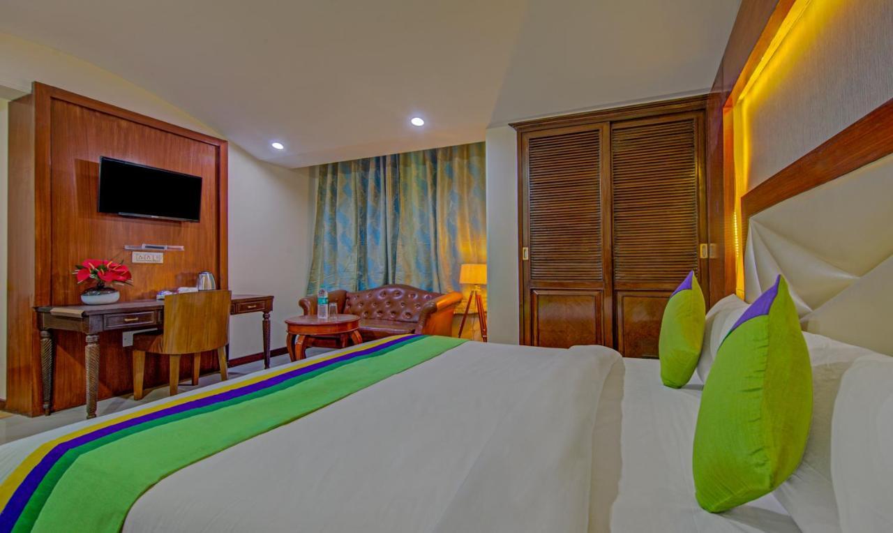 Treebo Corporate Park Otel Yeni Delhi Dış mekan fotoğraf