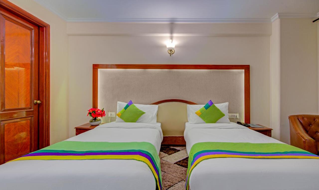 Treebo Corporate Park Otel Yeni Delhi Dış mekan fotoğraf