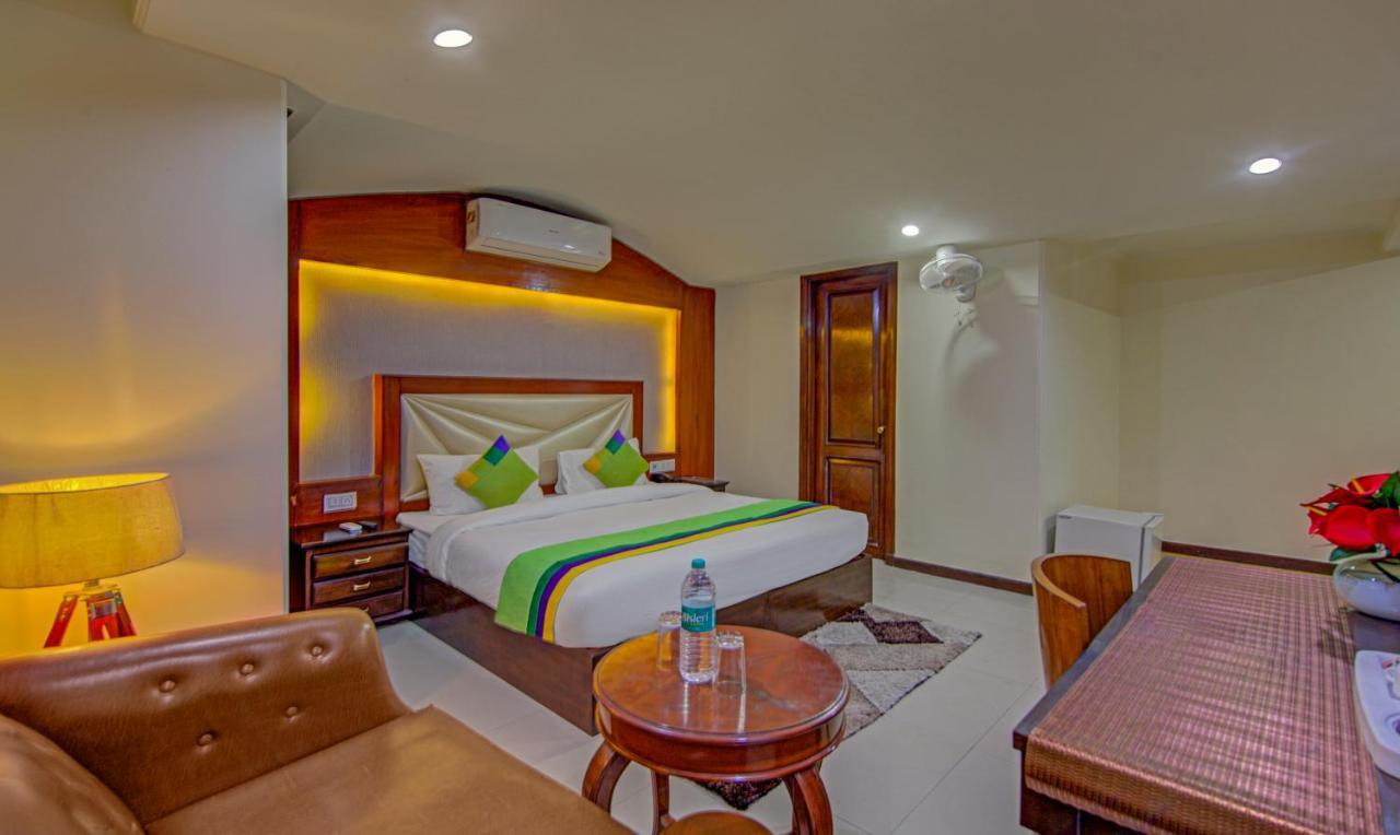 Treebo Corporate Park Otel Yeni Delhi Dış mekan fotoğraf