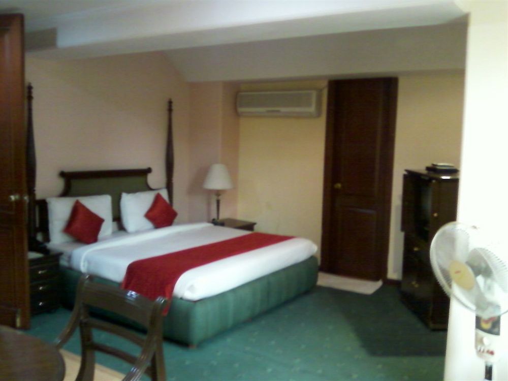 Treebo Corporate Park Otel Yeni Delhi Dış mekan fotoğraf